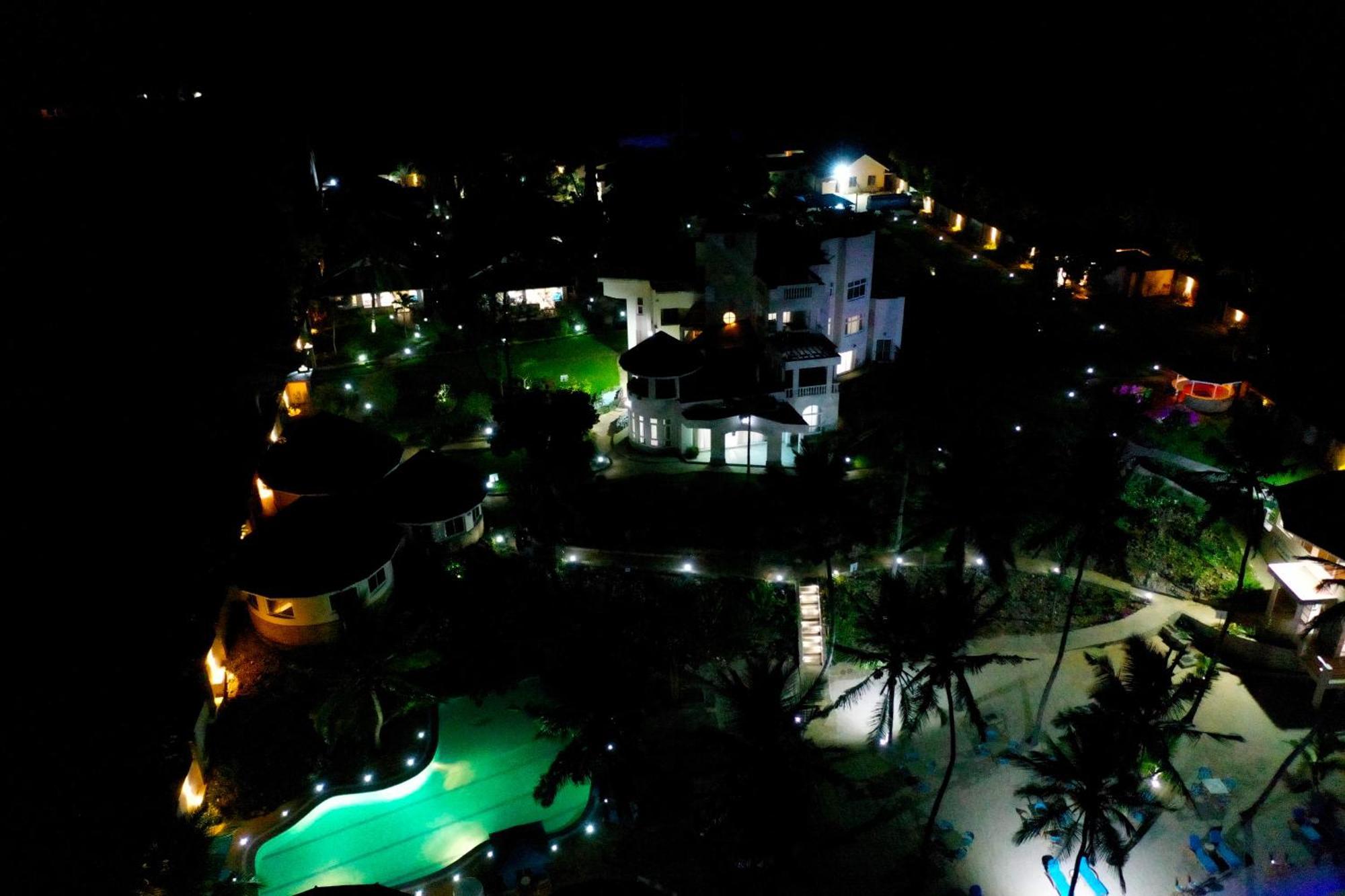 Vipingo Beach Resort Tezo Eksteriør bilde